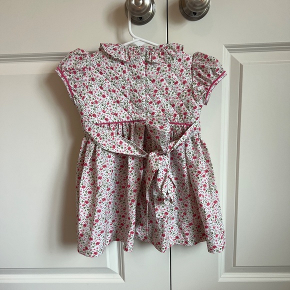 Little English Dress - Picture 2 of 3